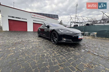 Лифтбек Tesla Model S 2014 в Киеве