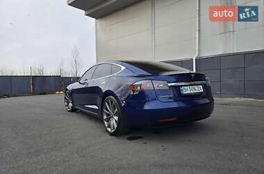 Лифтбек Tesla Model S 2016 в Одессе