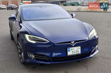 Лифтбек Tesla Model S 2016 в Одессе