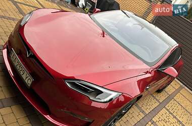 Ліфтбек Tesla Model S 2024 в 