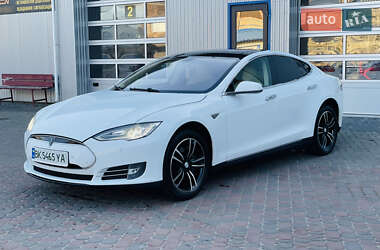 Лифтбек Tesla Model S 2014 в Ровно