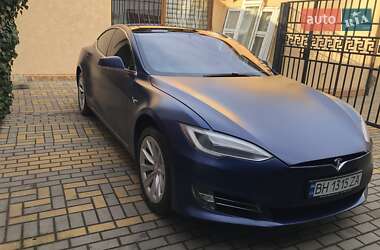 Ліфтбек Tesla Model S 2018 в Одесі