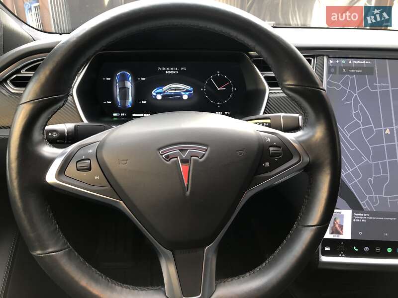 Лифтбек Tesla Model S 2018 в Одессе