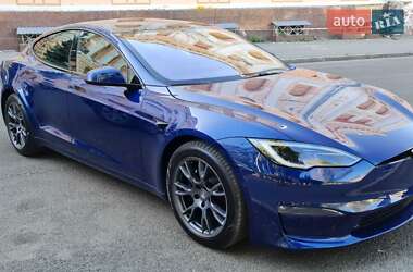 Лифтбек Tesla Model S 2022 в 
