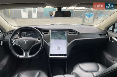 Ліфтбек Tesla Model S 2014 в Києві