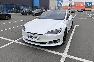 Ліфтбек Tesla Model S 2020 в Києві