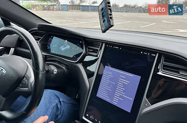 Лифтбек Tesla Model S 2018 в 