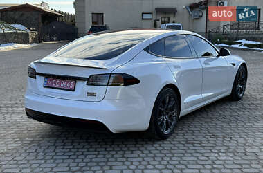 Лифтбек Tesla Model S 2023 в Львове