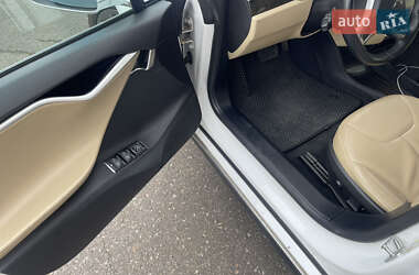 Лифтбек Tesla Model S 2012 в Одессе