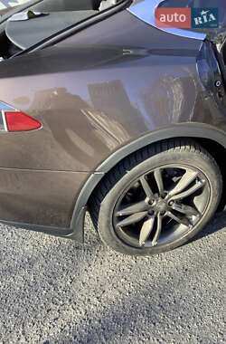 Лифтбек Tesla Model S 2013 в 
