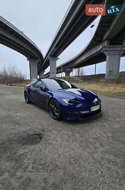 Лифтбек Tesla Model S 2022 в Киеве