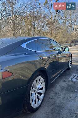 Лифтбек Tesla Model S 2012 в Житомире