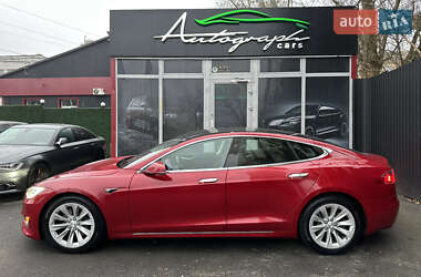 Лифтбек Tesla Model S 2018 в 
