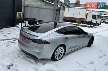 Лифтбек Tesla Model S 2017 в 