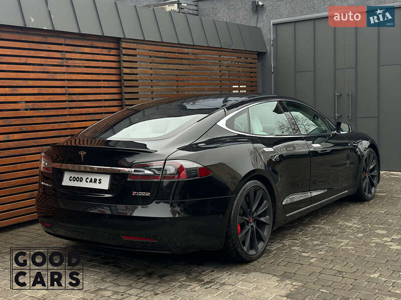 Лифтбек Tesla Model S 2017 в Одессе