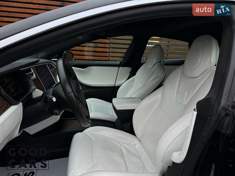 Лифтбек Tesla Model S 2017 в Одессе