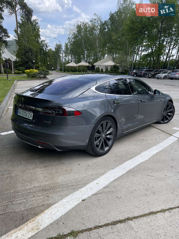 Ліфтбек Tesla Model S 2013 в Києві фото 16 Ліфтбек Tesla Model S 2013 в Києві