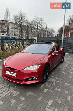 Ліфтбек Tesla Model S 2014 в Черкасах