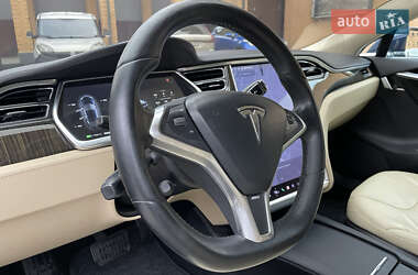 Лифтбек Tesla Model S 2013 в Днепре