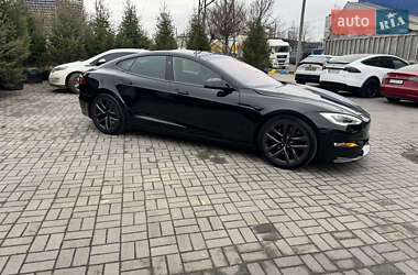 Лифтбек Tesla Model S 2021 в 