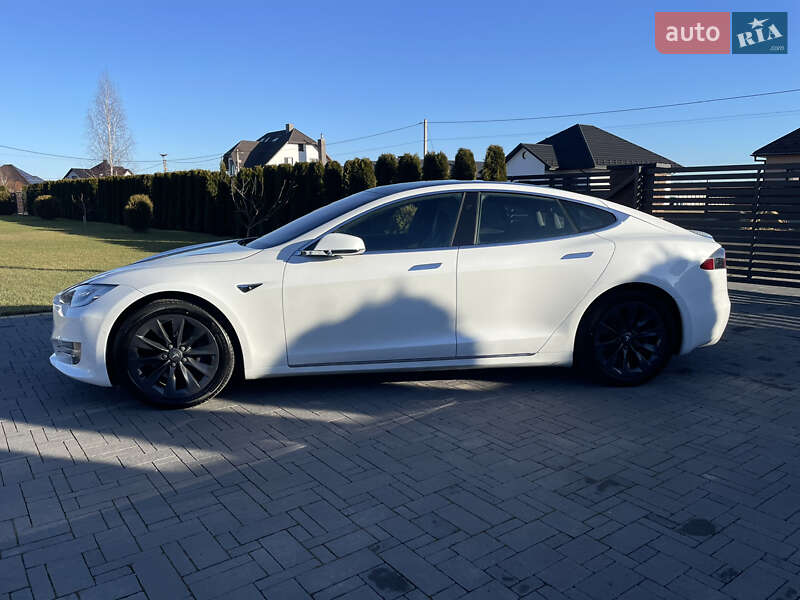 Ліфтбек Tesla Model S 2019 в Ковелі фото 4 Ліфтбек Tesla Model S 2019 в Ковелі