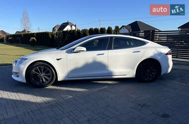 Ліфтбек Tesla Model S 2019 в 