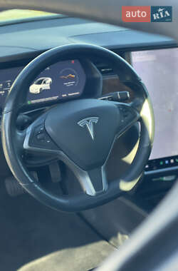 Ліфтбек Tesla Model S 2019 в 