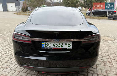 Лифтбек Tesla Model S 2016 в 