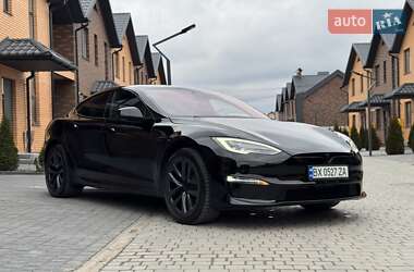 Лифтбек Tesla Model S 2022 в Виннице