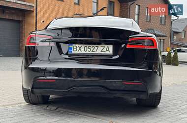 Лифтбек Tesla Model S 2022 в 