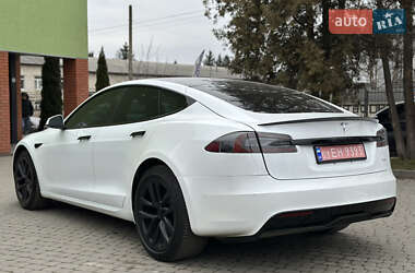 Лифтбек Tesla Model S 2021 в Луцке