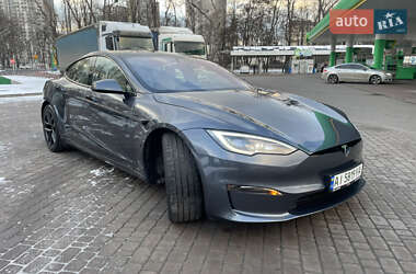 Лифтбек Tesla Model S 2022 в Киеве