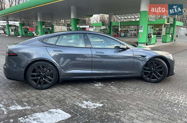 Лифтбек Tesla Model S 2022 в Киеве