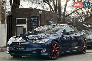 Ліфтбек Tesla Model S 2017 в Одесі