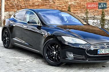 Лифтбек Tesla Model S 2014 в 