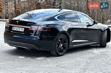 Лифтбек Tesla Model S 2014 в 