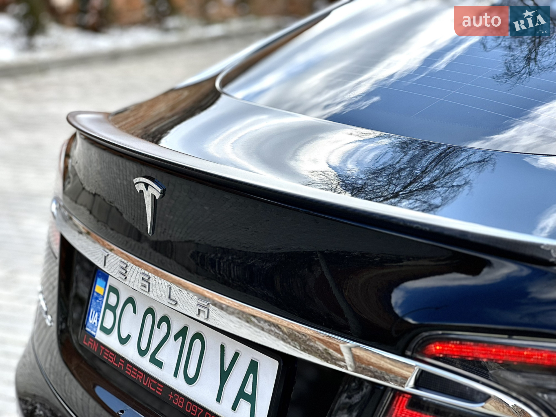 2014 Tesla Model S - мініатюра 28