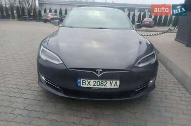 Лифтбек Tesla Model S 2017 в 