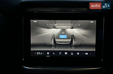 Лифтбек Tesla Model S 2021 в 