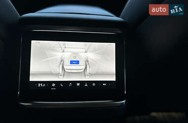 Лифтбек Tesla Model S 2021 в 