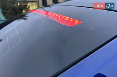 Лифтбек Tesla Model S 2021 в 