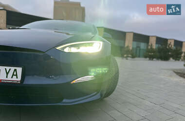 Лифтбек Tesla Model S 2021 в 