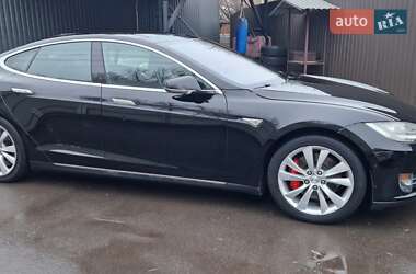 Ліфтбек Tesla Model S 2014 в Києві