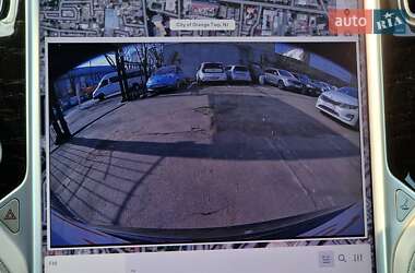 Лифтбек Tesla Model S 2014 в 