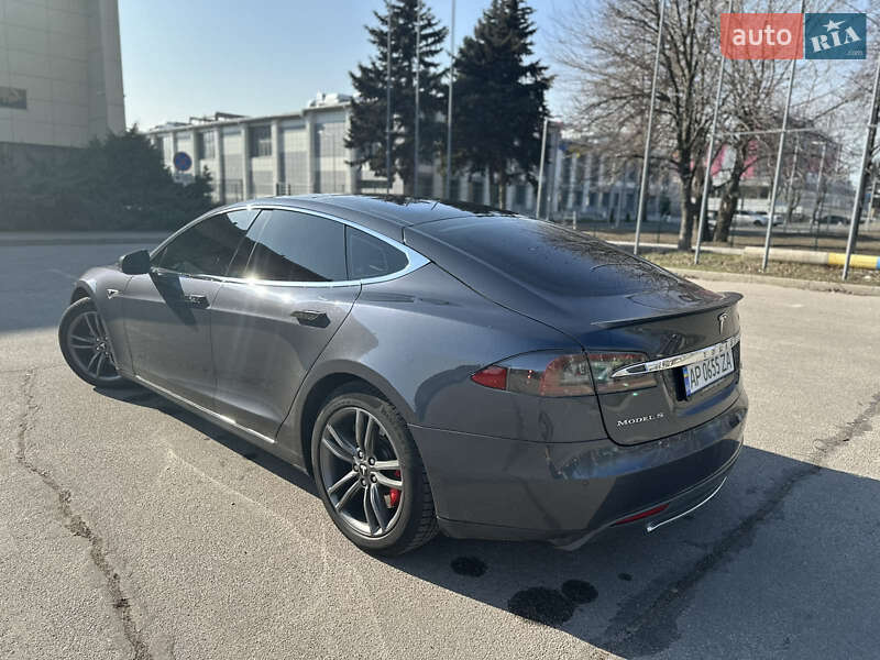 Лифтбек Tesla Model S 2014 в Запорожье фото 6 Лифтбек Tesla Model S 2014 в Запорожье