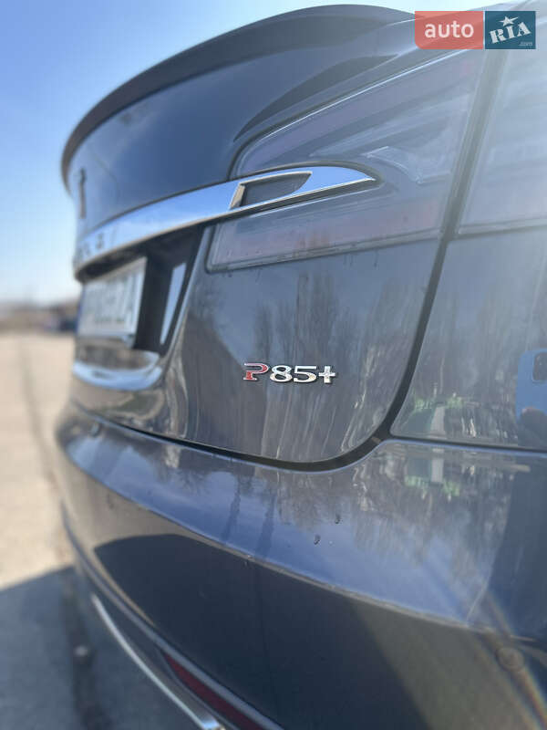 Лифтбек Tesla Model S 2014 в Запорожье фото 15 Лифтбек Tesla Model S 2014 в Запорожье