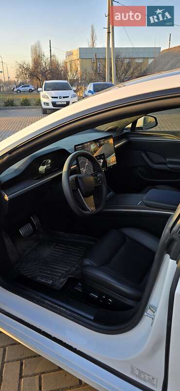 Ліфтбек Tesla Model S 2024 в Дніпрі