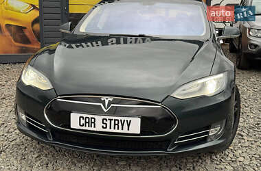 Лифтбек Tesla Model S 2014 в Стрые