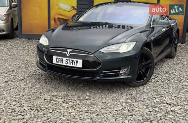 Лифтбек Tesla Model S 2014 в Стрые