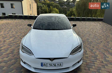 Лифтбек Tesla Model S 2019 в Киеве